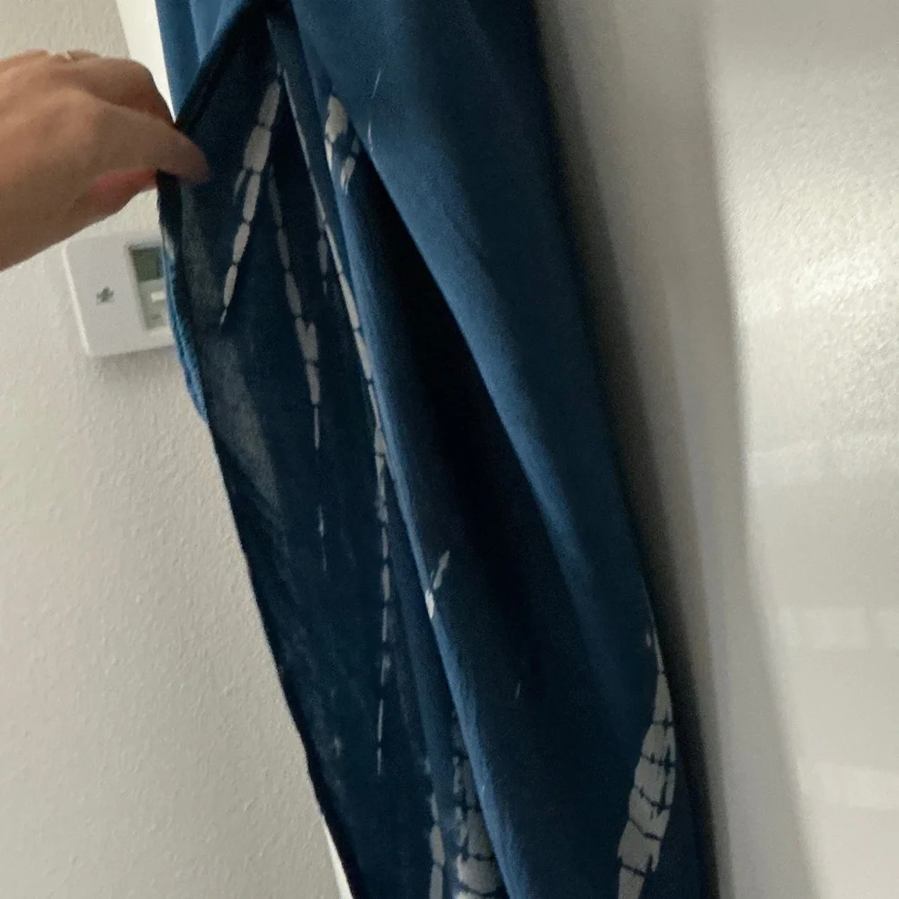 EARTHBOUND Blue and White Tie-Dye Joggers - Picture 4 of 9